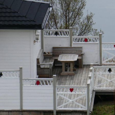 Seafront Holiday Home Close To Reine, Lofoten Sund  Exterior photo