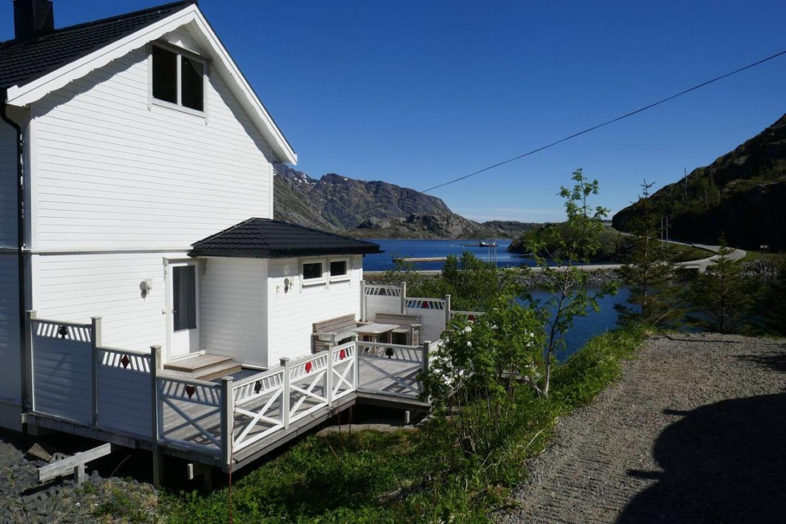 Seafront Holiday Home Close To Reine, Lofoten Sund  Exterior photo